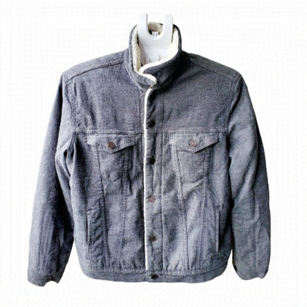 𝅺levi's Trucker Fit Sherpa Denim Jean Jacket. Size M